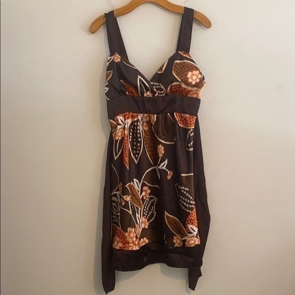 Charlotte Russe Dresses & Skirts - Charlotte Russe medium brown and orange dress